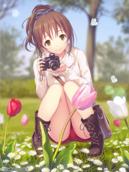 Rule 34 | 1girl, bag, blurry, boots, brown hair, bug, butterfly, camera, day, depth of field, flower, full body, grass, green eyes, ilog, bug, lens flare, long sleeves, mana kakkowarai, original, outdoors, ponytail, revision, ribbed sweater, shorts, shoulder bag, smile, solo, squatting, sweater, tree, tulip, watermark, web address