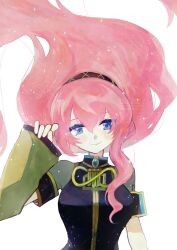 Rule 34 | 1girl, asymmetrical sleeves, blue eyes, brooch, commentary request, detached sleeves, floating hair, hairband, hand up, highres, jewelry, long hair, long sleeves, looking at viewer, megurine luka, pink hair, smile, solo, sparkle, takamiya yuu, upper body, very long hair, vocaloid