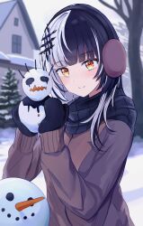 Rule 34 | 1girl, absurdres, black hair, black mittens, black scarf, brown jacket, closed mouth, commentary, dot nose, earmuffs, english commentary, grey hair, hair ornament, highres, holding, hololive, hololive english, house, jacket, karu (karusenpai), light blush, long hair, long sleeves, looking at viewer, mittens, multicolored hair, outdoors, scarf, shiori novella, smile, snow, snowman, solo, split-color hair, split mouth, tree, two-tone hair, upper body, virtual youtuber, winter clothes, yellow eyes, yorick (shiori novella)