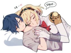 Rule 34 | 1boy, 1girl, aegis (persona), android, black hairband, blonde hair, blue hair, bow, bowtie, closed eyes, closed mouth, elulit2, gold trim, grey shirt, hairband, heart, holding hands, korean text, lying, lying on person, persona, persona 3, red bow, red bowtie, shirt, short hair, short sleeves, sleeping, thought bubble, translation request, yuuki makoto