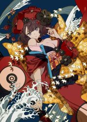 Rule 34 | 1girl, bare shoulders, bird, black kimono, blue eyes, breasts, brown hair, chinese commentary, cleavage, commentary request, fate/grand order, fate (series), feet out of frame, hair ornament, hand up, highres, holding, japanese clothes, katsushika hokusai (fate), kimono, large breasts, looking at viewer, medium hair, multicolored clothes, multicolored kimono, obi, off shoulder, parted lips, red kimono, sash, solo, waves, yuzhouluoxuanwudigua