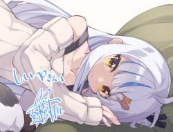 Rule 34 | 1girl, blue hair, commentary request, copyright request, grey background, long sleeves, lying, multicolored hair, natsuki teru, off-shoulder sweater, off shoulder, on side, ribbed sweater, silver hair, simple background, sleeves past wrists, solo, sweater, translation request, two-tone hair, upper body, white sweater, yellow eyes