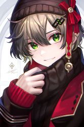 Rule 34 | 1boy, close-up, commentary request, duplicate, green eyes, hair between eyes, hair ornament, hairclip, hat, highres, looking at viewer, male focus, mixed-language commentary, nixtutyannh, original, pixel-perfect duplicate, ribbon, smile, teeth