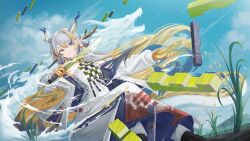 Rule 34 | 1girl, absurdres, arknights, black hair, blonde hair, breasts, closed mouth, commentary, dragon girl, dragon horns, dress, gloves, grey eyes, grey hair, hair between eyes, highres, holding, horns, jacket, long hair, long sleeves, looking at viewer, multicolored hair, pointy ears, puffy long sleeves, puffy sleeves, red pupils, shu (arknights), small breasts, smile, solo, strapless, strapless dress, unitaka, very long hair, white dress, white jacket, yellow gloves