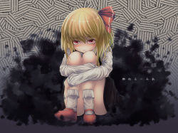 Rule 34 | 1girl, bad id, bad pixiv id, black dress, blonde hair, blush, bobby socks, bow, convenient leg, darkness, dress, expressionless, female focus, full body, hair bow, hugging own legs, long sleeves, maru daizu (aqua6233), patterned background, red eyes, red footwear, rumia, shirt, shoes, short hair with long locks, socks, solo, thighs, touhou, translation request, white shirt, white socks