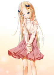 Rule 34 | 1girl, abigail williams (fate), absurdres, alternate costume, black bow, blonde hair, blue eyes, blush, bow, brown background, clothing cutout, commentary request, fate/grand order, fate (series), fingernails, forehead, gradient background, hair bow, heart, highres, long hair, long sleeves, looking away, looking to the side, multiple hair bows, nail polish, orange bow, own hands together, parted bangs, parted lips, pink nails, pink skirt, pleated skirt, sakazakinchan, shoulder cutout, skirt, sleeves past wrists, solo, sweater, very long hair, white background, white bow, white sweater