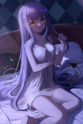 Rule 34 | 1girl, absurdres, bed, breasts, cleavage, demon girl, demon tail, green eyes, highres, hololive, long hair, multicolored hair, nacho (nacho 1103), nightgown, purple hair, solo, streaked hair, tail, tokoyami towa, virtual youtuber