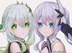Rule 34 | 2girls, absurdres, blue eyes, closed mouth, genshin impact, green eyes, hair ornament, highres, honkai (series), honkai impact 3rd, long hair, multiple girls, nahida (genshin impact), natsukn, pointy ears, side ponytail, simple background, smile, theresa apocalypse, theresa apocalypse (twilight paladin), upper body, very long hair, voice actor connection, white hair