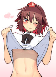 1girl black_ribbon breasts brown_hair closed_mouth clothes_lift commentary_request gradient_background hair_between_eyes hat heart highres lifting_own_clothes medium_breasts midriff navel neck_ribbon no_panties one_eye_closed out-of-frame_censoring pink_background pointy_ears red_eyes red_hat ribbon shameimaru_aya shirt shirt_lift short_hair short_sleeves smile solo split_mouth sweatdrop taketora_suzume tokin_hat touhou underboob upper_body white_background white_shirt