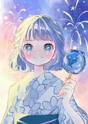 1girl blue_eyes blue_sash candy candy_apple closed_mouth commentary_request evening fireworks floral_print floral_print_kimono food grey_hair hand_up highres holding holding_candy holding_food holding_lollipop japanese_clothes kimono lollipop looking_at_viewer medium_hair original outdoors print_kimono sash smile solo soranko star_(symbol) upper_body white_kimono