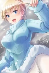 Rule 34 | 1girl, artist name, bad id, bad twitter id, blonde hair, blue eyes, blue one-piece swimsuit, brave witches, breasts, dutch angle, fur trim, haruhata mutsuki, large breasts, long sleeves, looking at viewer, nikka edvardine katajainen, one-piece swimsuit, open mouth, pantyhose, ribbed sweater, short hair, signature, smile, snow, solo, standing, sweater, swimsuit, turtleneck, turtleneck sweater, twitter username, white pantyhose, world witches series