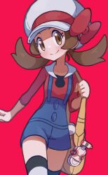 Rule 34 | 1girl, blue overalls, bow, brown eyes, brown hair, cabbie hat, closed mouth, collarbone, creatures (company), game freak, hat, highres, hiisu (s-1104-d), holding strap, looking at viewer, low twintails, lyra (pokemon), nintendo, overalls, pokegear, pokemon, pokemon hgss, red background, red bow, red shirt, shirt, smile, thighhighs, twintails, yellow bag