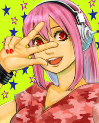 Rule 34 | 1girl, bad id, bad pixiv id, breasts, camouflage, cleavage, green background, hayatowanco, headgear, headphones, long hair, looking at viewer, nail polish, nitroplus, open mouth, ouru, pink hair, red eyes, round teeth, simple background, smile, solo, star (symbol), super sonico, teeth, upper body, v, v-neck