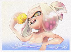Rule 34 | 1girl, bare arms, bathing, blunt bangs, breasts, collarbone, domino mask, isamu-ki (yuuki), mask, mole, mole under mouth, nintendo, open mouth, partially submerged, pearl (splatoon), pink hair, rubber duck, silver hair, small breasts, smile, solo, splatoon (series), splatoon 2, teeth, tentacle hair, thick eyebrows, tongue, topless, upper body, water, yellow eyes