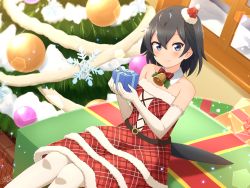 Rule 34 | 1girl, absurdres, alternate costume, bare shoulders, black hair, blue eyes, box, christmas ornaments, christmas tree, commentary, detached collar, dress, elbow gloves, fur-trimmed dress, fur trim, gift, gift box, gloves, hair between eyes, hat, highres, indoors, kemono friends, looking at viewer, mini hat, mini santa hat, neck bell, plaid, plaid dress, red dress, santa hat, shiraha maru, short hair, smile, solo, strapless, strapless dress, superb bird-of-paradise (kemono friends), tail, tilted headwear, white gloves, window
