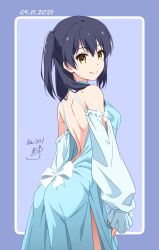 Rule 34 | 1girl, bare back, bare shoulders, black hair, blue dress, breasts, closed mouth, commentary request, dated, dress, from behind, highres, long hair, long sleeves, looking at viewer, medium breasts, nii manabu, original, short hair, side ponytail, signature, smile, solo, yellow eyes