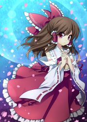Rule 34 | 1girl, ascot, bad id, bad pixiv id, bow, brown hair, colorized, detached sleeves, female focus, hair bow, hakurei reimu, half updo, highres, japanese clothes, masaru.jp, miko, own hands clasped, own hands together, petals, pink eyes, short hair, solo, touhou, yellow ascot