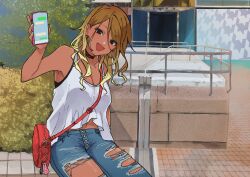 1girl :d absurdres aqua_nails bag black_eyes blonde_hair blue_pants breasts brown_hair cellphone cleavage dark-skinned_female dark_skin denim gradient_hair gyaru handbag highres holding holding_phone idolmaster idolmaster_shiny_colors izumi_mei jeans long_hair looking_at_viewer medium_breasts mi_(user_vzge2745) midriff_peek multicolored_hair nail_polish open_mouth pants phone red_bag shoulder_bag sitting smartphone smile solo tank_top torn_clothes torn_jeans torn_pants white_tank_top