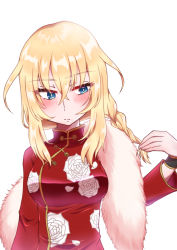 Rule 34 | 1girl, adjusting hair, blonde hair, blue eyes, blush, bracelet, braid, chinese clothes, closed mouth, commentary, floral print, frown, fur scarf, girls und panzer, girls und panzer saishuushou, hair tie, half-closed eyes, jewelry, long sleeves, looking at viewer, medium hair, messy hair, oshida (girls und panzer), print shirt, red shirt, salt-apple, shirt, simple background, solo, upper body, white background