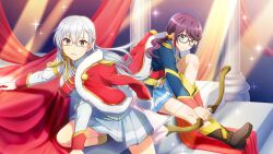 2girls blue_jacket blue_skirt boots bow_(weapon) brown_footwear closed_mouth crossover fur-trimmed_jacket fur_trim game_cg glasses green_eyes grey_hair grey_jacket grey_skirt holding holding_bow_(weapon) holding_weapon hoshimi_junna jacket jacket_on_shoulders kitora_mirja knee_boots leg_up long_hair long_sleeves looking_at_viewer multiple_girls official_art orange_eyes parted_lips pleated_skirt ponytail purple_hair red_jacket red_sash sash shoujo_kageki_revue_starlight sitting skirt stage_lights stairs swept_bangs toji_no_miko toji_no_miko:_kizamishi_issen_no_tomoshibi weapon