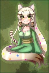 Rule 34 | 1girl, animal ears, blonde hair, cat ears, cat girl, cat tail, choker, closed mouth, dress, extra ears, geoffroy&#039;s cat (kemono friends), green background, highres, hikarikmy, kemono friends, kemono friends v project, long hair, looking at viewer, parody, ribbon, simple background, solo, tail, tangled, virtual youtuber, yellow eyes