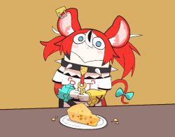 Rule 34 | 1girl, :&gt;, animal ears, asymmetrical sleeves, black hair, blue eyes, bow, brown background, cheese, clothes writing, cocomayo29 (tomato), collar, commentary request, crumbs, food, hakos baelz, hakos baelz (1st costume), hololive, key, korean commentary, long sleeves, looking at viewer, mismatched sleeves, mouse ears, mouse girl, mouse tail, multicolored hair, parody, plate, red hair, solo, spiked collar, spikes, streaked hair, tail, tail bow, tail ornament, twintails, virtual youtuber, white hair