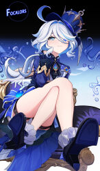 Rule 34 | 1girl, absurdres, black footwear, black gloves, blue eyes, chair, character name, closed mouth, commentary request, cowlick, crossed legs, furina (genshin impact), genshin impact, gloves, hair over one eye, hat, high heels, highres, jiachong jun z, long hair, long sleeves, looking at viewer, sitting, smile, solo, thigh strap, thighs, top hat, vision (genshin impact), water drop, white gloves, white hair