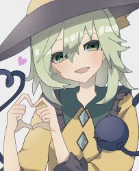 Rule 34 | 1girl, black headwear, blush, buttons, collar, diamond button, frilled collar, frills, green eyes, green hair, green sailor collar, hair between eyes, half-closed eyes, hands up, head tilt, heart, heart hands, heart of string, highres, komeiji koishi, long sleeves, looking at viewer, open mouth, sailor collar, shirt, simple background, smile, solo, third eye, touhou, tsukikusa, white background, yellow shirt