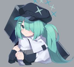 Rule 34 | 1girl, asymmetrical bangs, blue archive, blush, cabbie hat, green eyes, green hair, grey background, hair ornament, hair over one eye, hairclip, hat, head tilt, highres, hiyori (blue archive), scarf, side ponytail, sleeves past wrists, solo, uhouhogorigori, weapon case