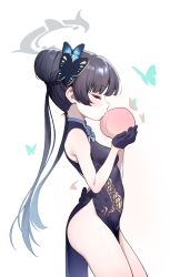 Rule 34 | 1girl, animal, black dress, black gloves, black hair, blue archive, bug, butterfly, cheenack, china dress, chinese clothes, double bun, dragon print, dress, food, from side, fruit, gloves, grey halo, hair bun, halo, highres, holding, holding food, holding fruit, insect, kisaki (blue archive), long hair, peach, pelvic curtain, profile, simple background, sleeveless, sleeveless dress, solo, thighs, twintails, white background