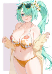 1girl aqua_eyes bare_shoulders bikini blue_archive blush breasts cleavage collarbone commentary_request eyewear_on_head fangxiang_cuoluan floral_print front-tie_bikini_top front-tie_top green_hair hair_ornament hair_over_one_eye hairclip hands_up highres hiyori_(blue_archive) hiyori_(swimsuit)_(blue_archive) large_breasts long_hair long_sleeves navel off_shoulder official_alternate_costume one_eye_covered open_mouth orange_bikini paid_reward_available ponytail sideboob simple_background smile solo stomach sunglasses swimsuit thighs