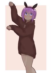 Rule 34 | 1girl, arm up, black hairband, blush, brown background, brown hoodie, closed mouth, dark-skinned female, dark skin, drawstring, fate/prototype, fate/prototype: fragments of blue and silver, fate (series), feet out of frame, hair between eyes, hairband, hand up, hassan of serenity (fate), highres, hood, hood down, hoodie, i.u.y, long sleeves, puffy long sleeves, puffy sleeves, purple eyes, purple hair, sleeves past wrists, smile, solo, standing, two-tone background, white background