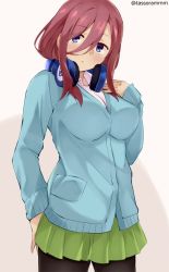 Rule 34 | 1girl, black pantyhose, blue cardigan, blue eyes, breasts, brown background, brown hair, cardigan, closed mouth, collared shirt, commentary request, cowboy shot, dress shirt, eyes visible through hair, go-toubun no hanayome, green skirt, hair between eyes, hand up, headphones, headphones around neck, long hair, long sleeves, medium breasts, nakano miku, pantyhose, pleated skirt, shirt, skirt, sleeves past wrists, solo, tasora, twitter username, two-tone background, white shirt