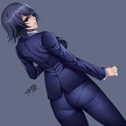 Rule 34 | 10s, 1girl, ajin (sakurai gamon), ass, blue hair, breasts, expressionless, formal, from behind, grey background, highres, large breasts, looking at viewer, looking back, pants, pantylines, purple eyes, shimomura izumi, short hair, sideboob, simple background, skin tight, solo, suit, tight clothes, tight pants, watanuki kaname