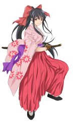 Rule 34 | 00s, 1girl, black hair, brown eyes, brown gloves, fingerless gloves, gloves, hair ribbon, hakama, hakama skirt, high ponytail, highres, japanese clothes, katana, kimono, long hair, looking at viewer, pink kimono, red hakama, red ribbon, ribbon, sakura taisen, sash, sheath, shinguuji sakura, sieru, simple background, skirt, smile, solo, stance, sword, unsheathing, very long hair, weapon, white background, white legwear, yukata