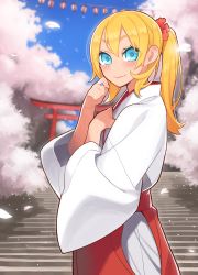 Rule 34 | 1girl, blonde hair, blue eyes, blue sky, blush, cherry blossoms, hidarikiki, highres, japanese clothes, lantern, long hair, looking at viewer, miko, original, outdoors, petals, ponytail, scrunchie, sky, solo, stairs, torii