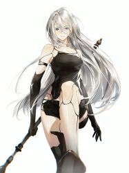 1girl a2_(nier:automata) bare_shoulders black_hands black_shirt black_short blue_eyes breasts chinese_commentary closed_mouth colored_extremities commentary commentary_request hair_between_eyes highres holding holding_staff honseie long_hair looking_at_viewer medium_breasts nier:automata nier_(series) shirt simple_background solo staff very_long_hair white_background white_hair