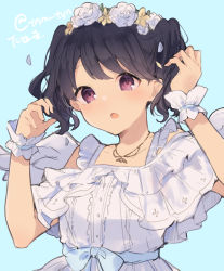 Rule 34 | 1girl, :o, bare shoulders, black hair, blue background, blue bow, bow, collarbone, dress, fang, feathered wings, flower, flower wreath, fukumaru koito, hands up, head wreath, idolmaster, idolmaster shiny colors, ikeuchi tanuma, jewelry, looking at viewer, mini wings, off-shoulder dress, off shoulder, open mouth, pendant, petals, red eyes, rose, simple background, solo, twintails, twitter username, upper body, white dress, white flower, white rose, white wings, wings, wrist cuffs, yellow flower