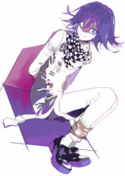Rule 34 | 1boy, arms behind back, black footwear, checkered clothes, checkered neckwear, checkered scarf, danganronpa (series), danganronpa v3: killing harmony, dutch angle, flipped hair, hair between eyes, knees up, long sleeves, looking at viewer, male focus, medium hair, oma kokichi, pink background, pink footwear, purple background, purple hair, scarf, shoes, sitting, smile, solo, straitjacket, suou (sdurorhr), white background