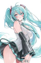 aqua_eyes aqua_hair hatsune_miku simple_background solo tifa_(iluvei) vocaloid white_background