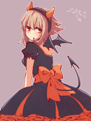 1girl alonemistrist alternate_costume back_bow bat_wings black_dress black_hairband bow demon_horns demon_tail dress fake_horns fake_tail fake_wings fire_emblem fire_emblem_heroes grey_hair hairband halloween halloween_costume highres horns nintendo official_alternate_hairstyle orange_bow puffy_short_sleeves puffy_sleeves red_eyes short_hair short_sleeves solo tail veronica_(fire_emblem) veronica_(princess_rising)_(fire_emblem) wings