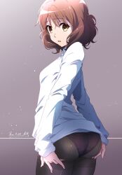 1girl ass ass_support black_panties breasts brown_hair clothes_lift commentary_request curly_hair dress from_behind grey_pantyhose hands_on_own_ass hibike!_euphonium highres looking_at_viewer looking_back nii_manabu oumae_kumiko panties panties_under_pantyhose pantyhose parted_lips revision short_hair small_breasts solo sweater sweater_dress sweater_lift thighband_pantyhose turtleneck underwear white_sweater yellow_eyes