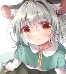 Rule 34 | 1girl, animal ear fluff, animal ears, ashino chimado, bad id, bad twitter id, blue capelet, blurry, blush, capelet, depth of field, from above, gold trim, hair between eyes, light smile, mouse ears, nazrin, red eyes, silver hair, simple background, solo, touhou, white background