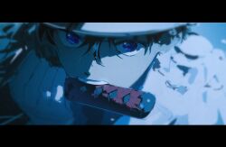 Rule 34 | 1boy, black hair, blue background, blue eyes, cape, chinese commentary, commentary request, gloves, hair between eyes, hat, highres, holding, holding sword, holding weapon, kaitou kid, katana, letterboxed, light particles, looking at viewer, male focus, meitantei conan, mouth hold, portrait, sheya tin, solo, sword, teeth, weapon, white cape, white gloves, white hat