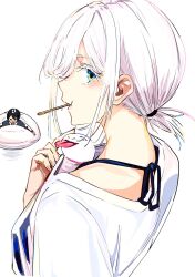 Rule 34 | 1boy, 1girl, black hair, blue eyes, blush, commentary request, halterneck, highres, looking at viewer, looking back, nape, open mouth, original, shirt, short hair, sidelocks, simple background, upper body, utensil in mouth, white background, white hair, white shirt