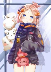 Rule 34 | 1girl, abigail williams (fate), abigail williams (traveling outfit) (fate), bad id, bad pixiv id, balloon, black bow, black jacket, blonde hair, blue eyes, blush, bow, closed mouth, commentary request, fate/grand order, fate (series), hair bow, hair bun, head tilt, highres, holding, holding balloon, holding stuffed toy, jacket, long hair, long sleeves, looking at viewer, mutang, official alternate costume, orange bow, parted bangs, polka dot, polka dot bow, reflection, single hair bun, sleeves past fingers, sleeves past wrists, solo, stuffed animal, stuffed toy, teddy bear