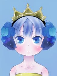 Rule 34 | 1girl, bare shoulders, blue background, blue eyes, blue hair, blush, closed mouth, crown, ebimomo, gwendolyn (odin sphere), hairband, looking at viewer, odin sphere, short hair, simple background, solo