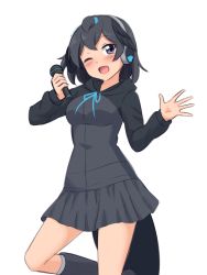 Rule 34 | 1girl, absurdres, adapted costume, bird girl, bird tail, bird wings, black footwear, black hair, black hoodie, black skirt, blue bow, blue bowtie, blue eyes, blush, boots, bow, bowtie, commentary, cosplay, cowboy shot, gentoo penguin (kemono friends), gentoo penguin (kemono friends) (cosplay), hair tie, head wings, highres, hood, hood down, hoodie, kemono friends, long sleeves, microphone, one eye closed, open mouth, pleated skirt, shiraha maru, short hair, simple background, skirt, solo, standing, standing on one leg, superb bird-of-paradise (kemono friends), tail, waving, white background, wings