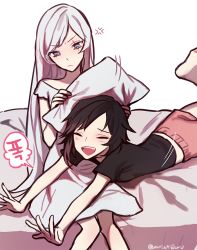 Rule 34 | 2girls, anger vein, bad id, bad twitter id, bed, blue eyes, commentary request, ecru, multiple girls, pajamas, pillow, ruby rose, rwby, scar, scar across eye, scar on face, speech bubble, translation request, weiss schnee, white hair