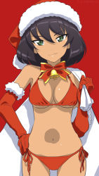Rule 34 | 1girl, akagi (fmttps), bell, bikini, bow, breasts, brown hair, carrying over shoulder, christmas, closed mouth, dark-skinned female, dark skin, fur-trimmed gloves, fur trim, girls und panzer, gloves, green eyes, hand on own hip, hat, highres, holding, holding sack, hoshino (girls und panzer), looking at viewer, medium breasts, navel, oversized object, parody, red background, red bikini, red bow, red gloves, red hat, sack, santa bikini, santa hat, short hair, side-tie bikini bottom, simple background, smile, solo, standing, string bikini, style parody, swimsuit